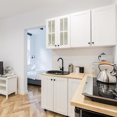 Apartament Na Plantach Apartment Lesko Bagian luar foto