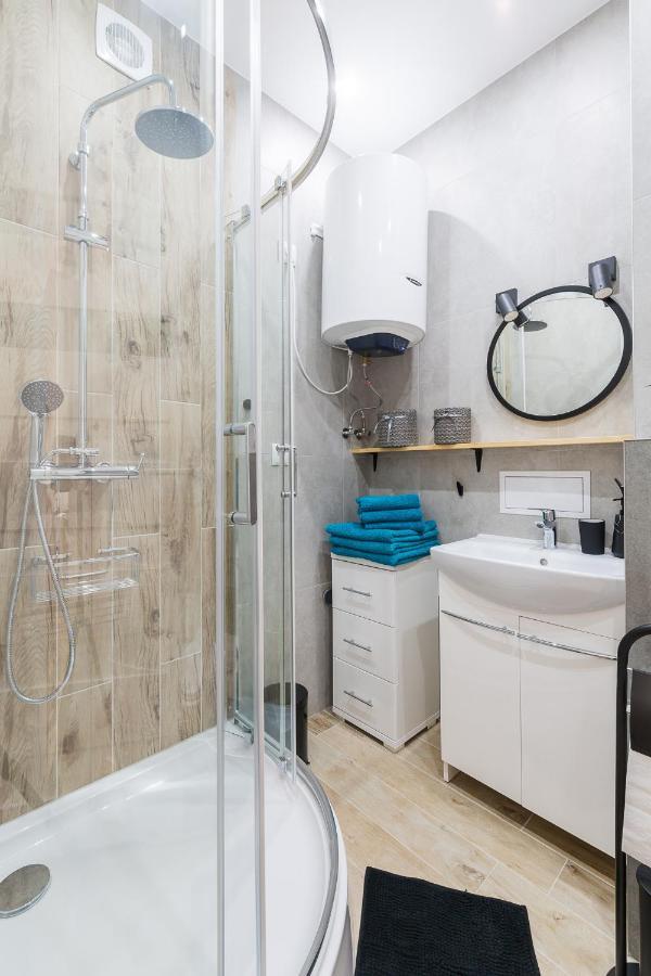 Apartament Na Plantach Apartment Lesko Bagian luar foto