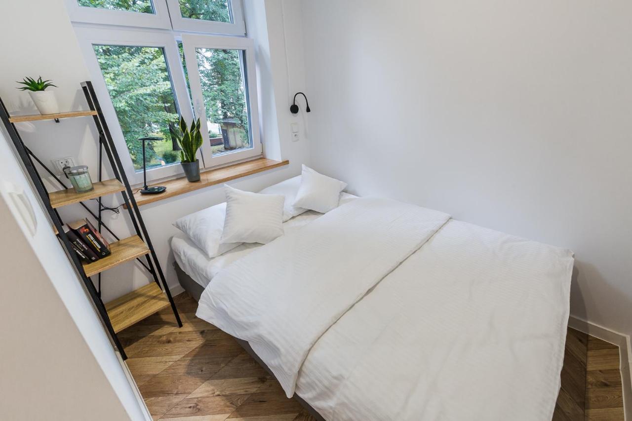 Apartament Na Plantach Apartment Lesko Bagian luar foto